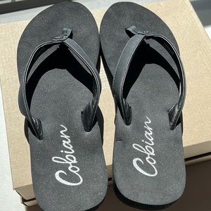 Cobian sandals